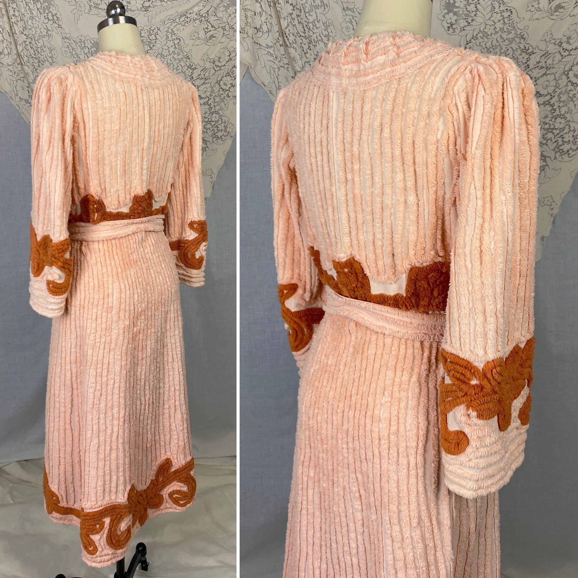 Vintage 1940's Robe | Lush Peach Candlewick Chenille with Sienna Floral Tufts | Size S, M - Daggers & Dames