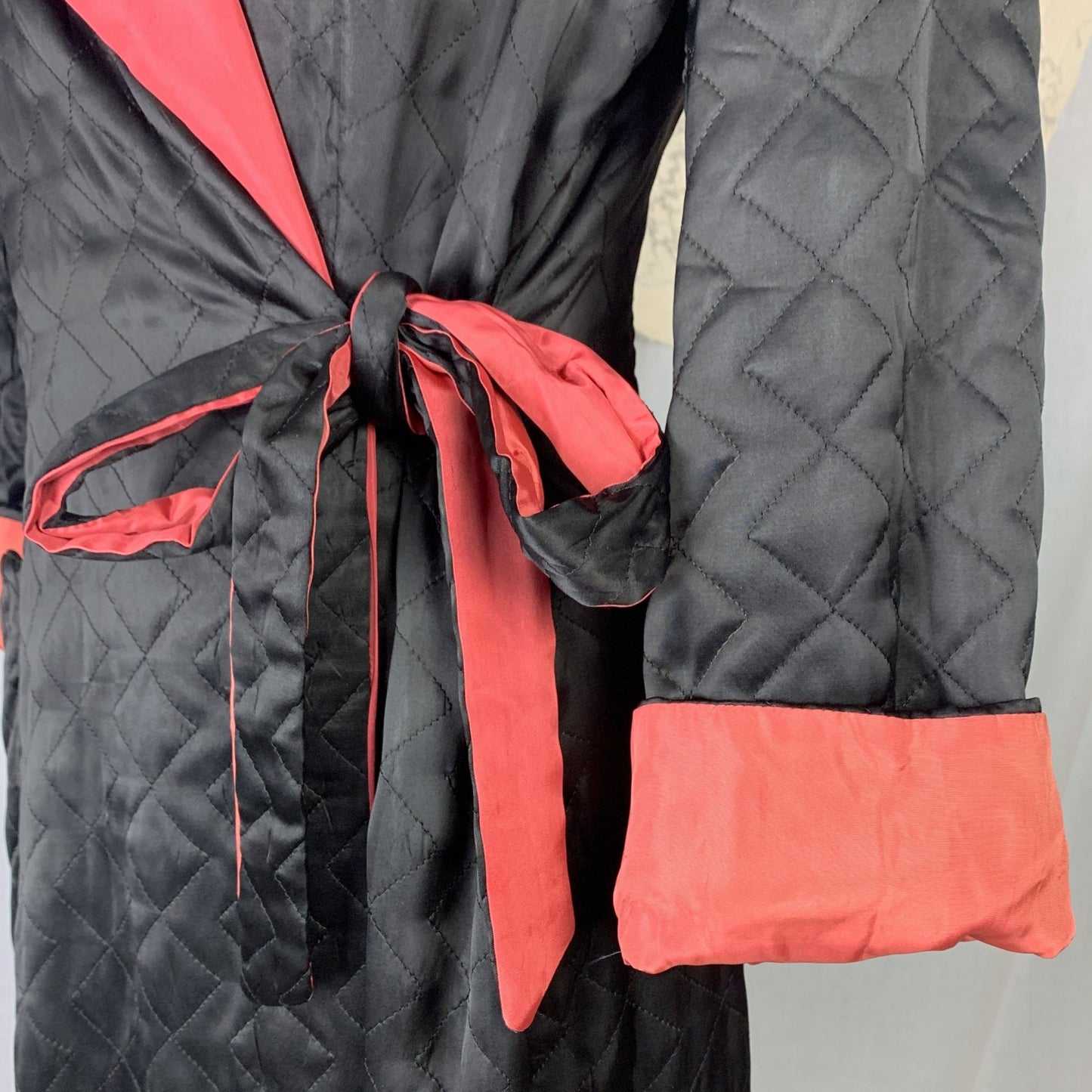 Vintage 1940's Robe | Quilted Black Rayon Satin with Dark Orange Taffeta Lining | Size M | Taylor Mode - Daggers & Dames