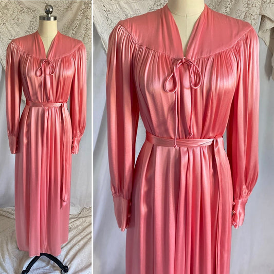 Vintage 1940's Robe | Silky Rose Pink Rayon Satin with Bishop Sleeves | Size S, M, LG | Loungee's - Daggers & Dames