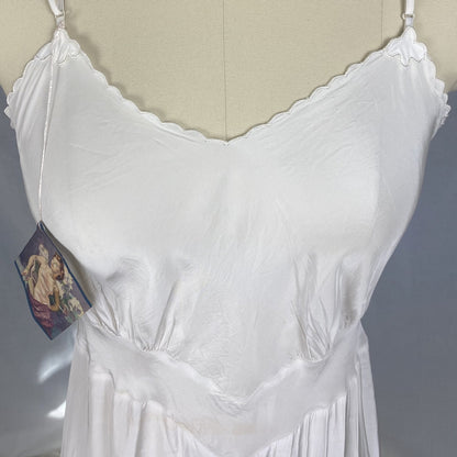 Vintage 1940's Slip | Bright White Rayon with Embroidered Scalloped Edges | Size S | Laros -New with Tags - Daggers & Dames