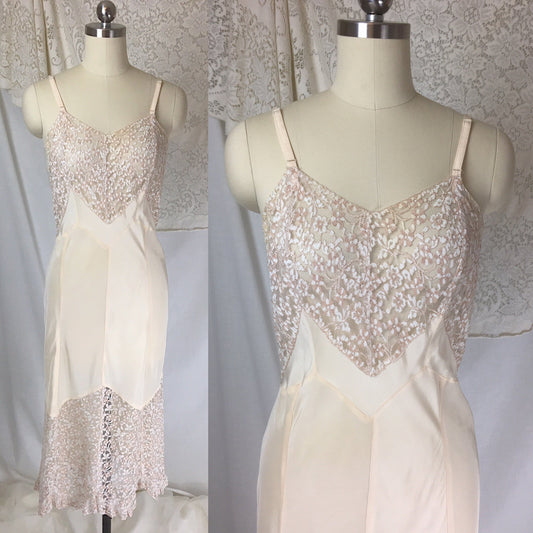Vintage 1940's Slip | Buttercream Rayon with Pink Embroidered Floral Lace | Lady Love | Size S, M - Daggers & Dames