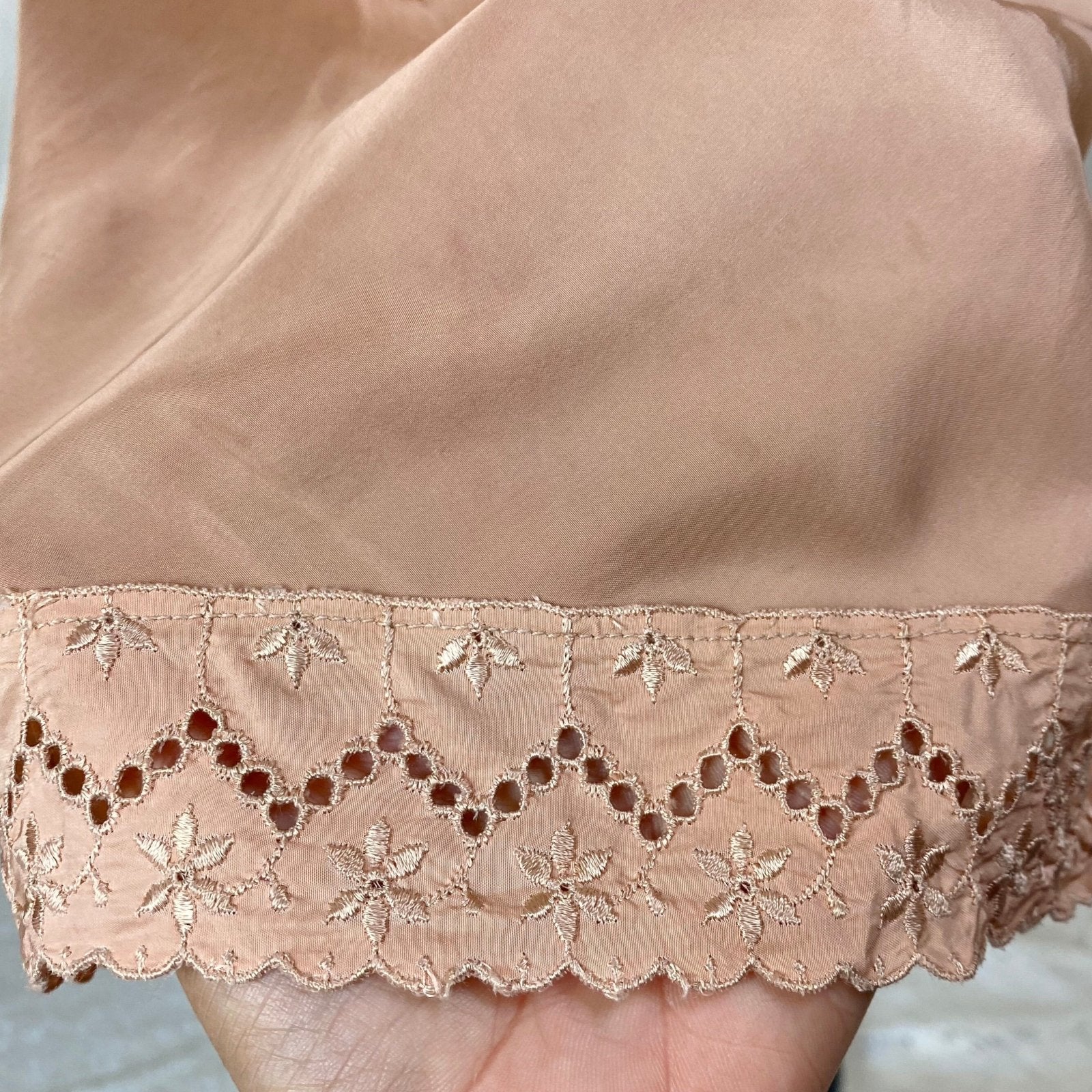 Vintage 1940's Slip | Creamy Mocha Brown Rayon with Eyelet Lace | Size XS - Daggers & Dames