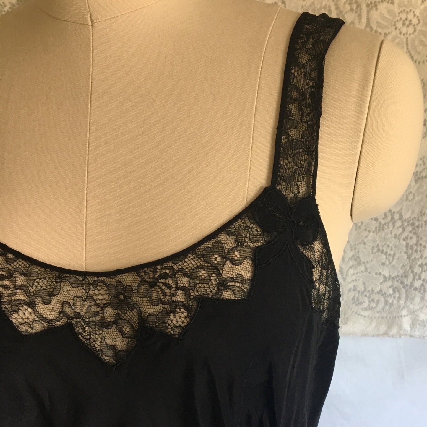 Vintage 1940's Slip | Ebony Black Rayon with Lace & Bias Cut with Bow Appliques | Barbizon | Size S - Daggers & Dames
