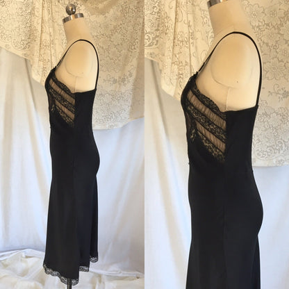 Vintage 1940's Slip | Inky Black Rayon with Sheer Ruffled Tulle & Lace | Size XS - Daggers & Dames