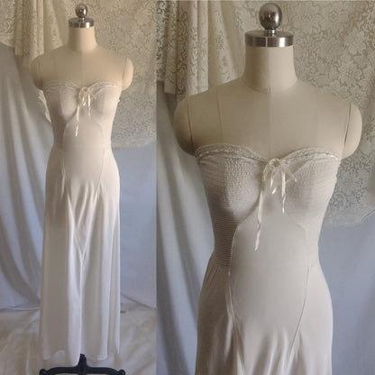 Vintage 1940's Slip | Ivory Rayon with Ribbon & Lace | Rare Year Rounder Slip by Mojud | Size S - Daggers & Dames