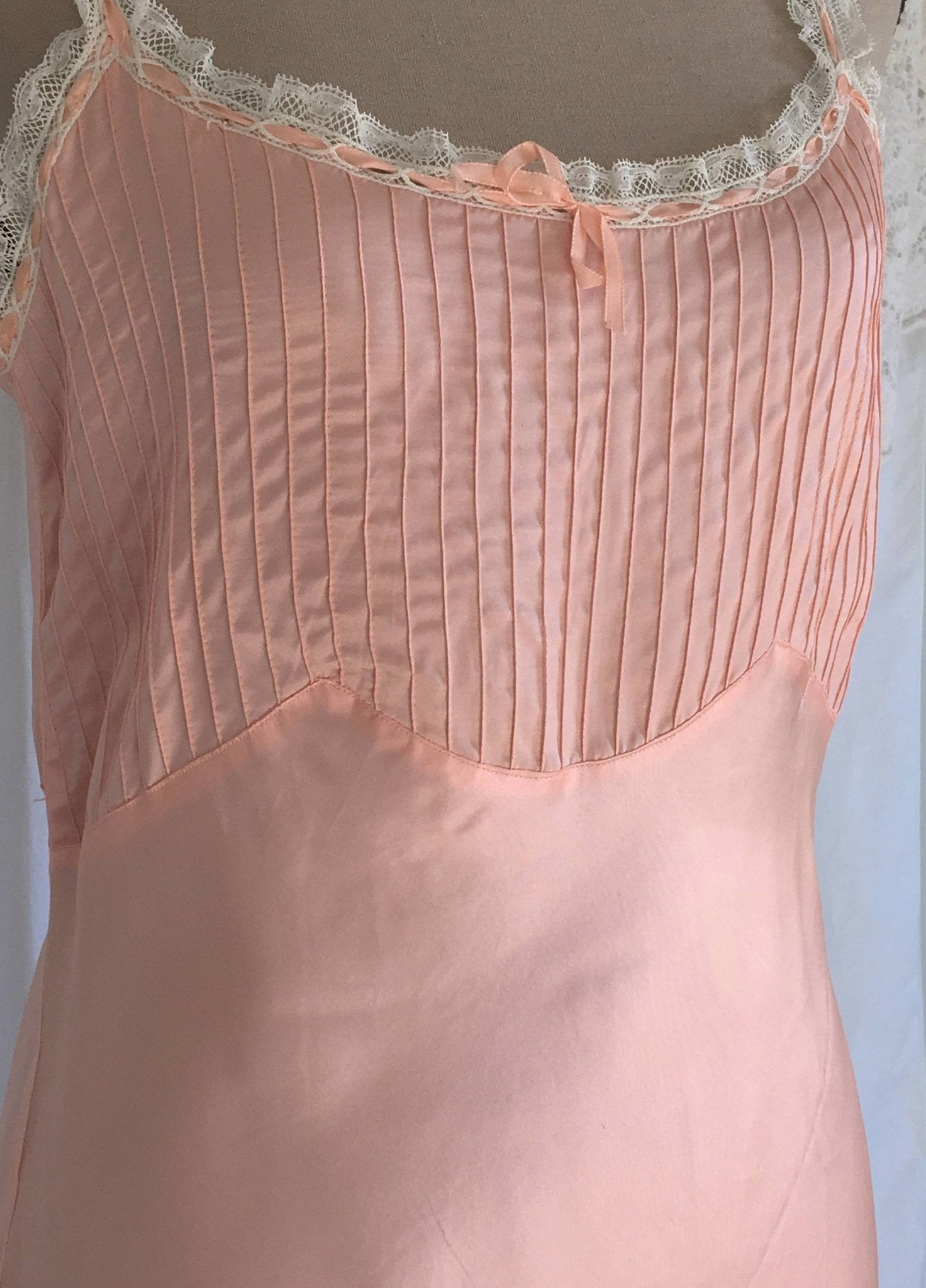 Vintage 1940's Slip | Light Pink Rayon Satin & White Lace Ruffled Straps | New Old Stock | Pintucking with Bias Cut Lingerie | Size M - Daggers & Dames