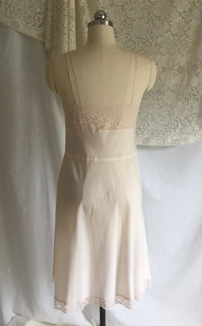 Vintage 1940's Slip | Pale Pink Cotton with Nylon & Lace Bias Cut Bodice | Fischer Heavenly Lingerie | Size M, LG - Daggers & Dames