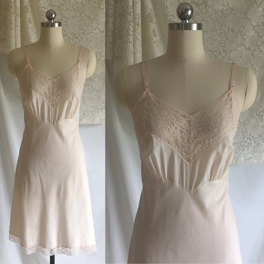 Vintage 1940's Slip | Pale Pink Cotton with Nylon & Lace Bias Cut Bodice | Fischer Heavenly Lingerie | Size M, LG - Daggers & Dames