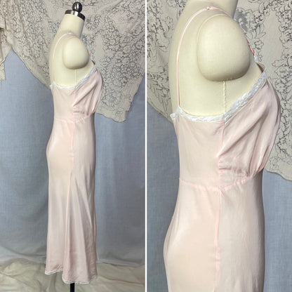 Vintage 1940's Slip | Pale Powder Pink Silk with Tulle Diamond Insert & Lace | Size XS, S | Laura Lane -Never Worn - Daggers & Dames