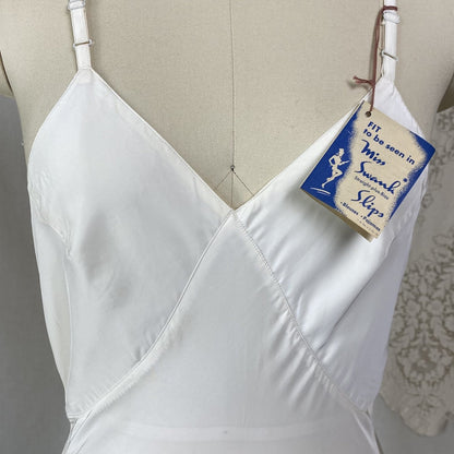 Vintage 1940's Slip | Silky White Rayon | Size S | Miss Swank New with Tags - Daggers & Dames
