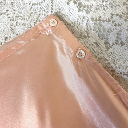 Vintage 1940's Tap Pants | Rosy Gold Pink with Ivory Lace | Size M, LG - Daggers & Dames