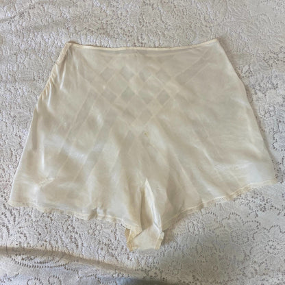 Vintage 1940's Tap Pants | White Silk with Embroidered Tulle Inserts & Silk Rosettes | Size S - Daggers & Dames