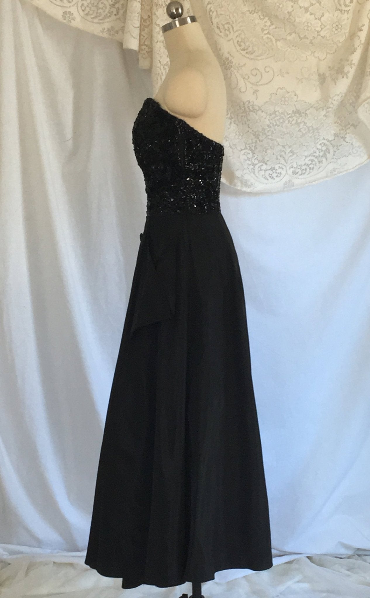 Vintage 1940s's Dress | Black Sequined Bodice &Taffeta | Strapless Evening Gown | Prom Dress | Jack Herzog | Size XS - Daggers & Dames