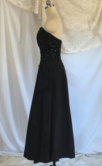 Vintage 1940s's Dress | Black Sequined Bodice &Taffeta | Strapless Evening Gown | Prom Dress | Jack Herzog | Size XS - Daggers & Dames