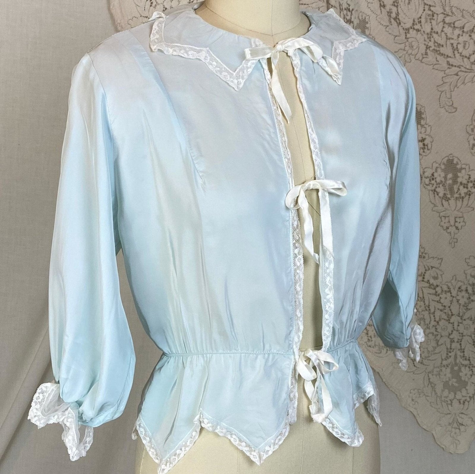 Vintage 1950's Bed Jacket | Pale Powder Blue Rayon with White Lace & Scalloped Hem | Size XS, S | Artemis - Daggers & Dames