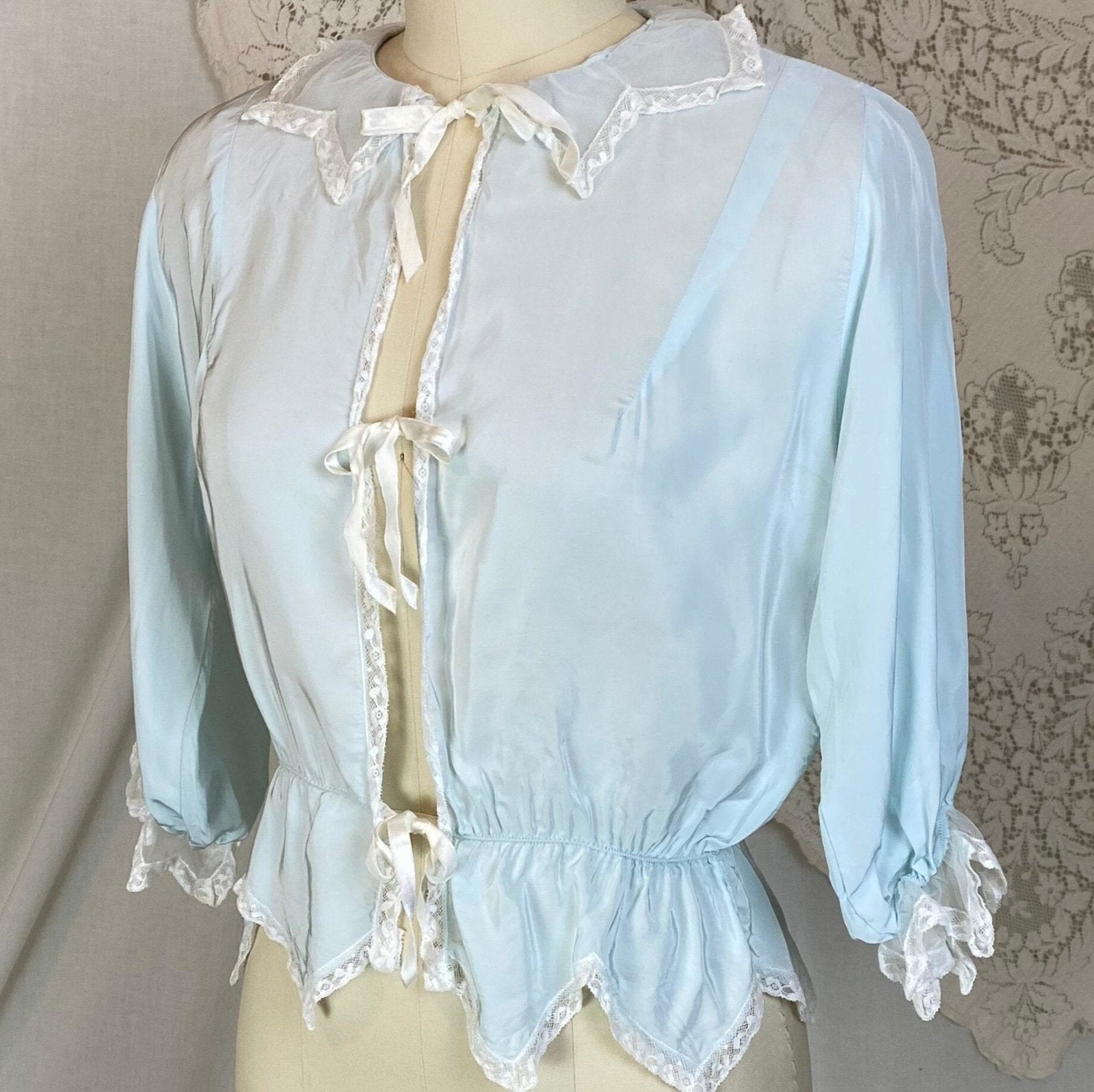 Vintage 1950's Bed Jacket | Pale Powder Blue Rayon with White Lace & Scalloped Hem | Size XS, S | Artemis - Daggers & Dames