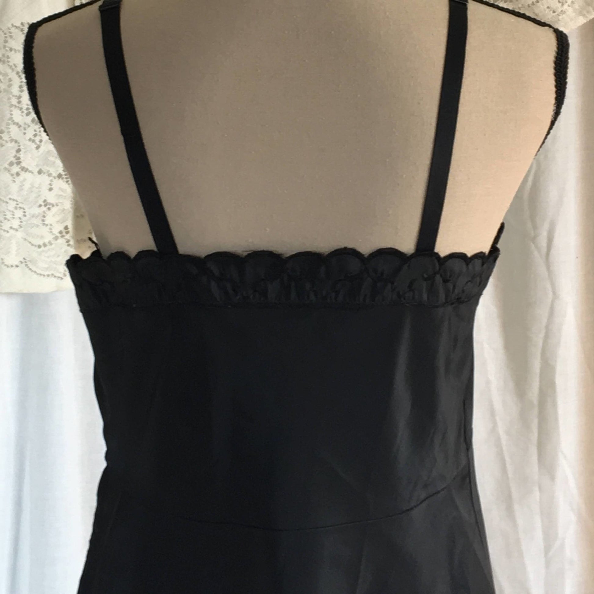 Vintage 1950s Black Slip by Gaymode - Daggers & Dames