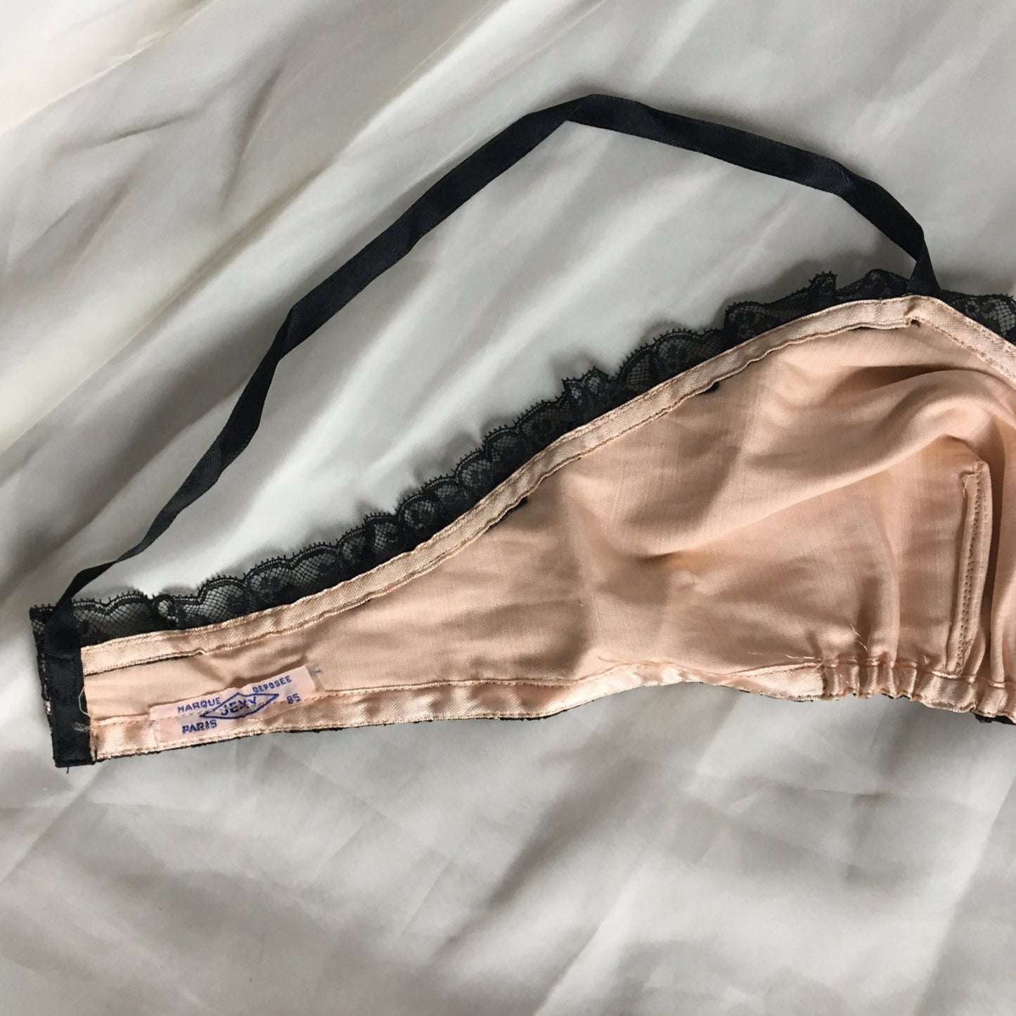 Vintage 1950's Bra | Black Ruffled Lace and Powder Pink Rayon Satin | French Lingerie | Size 32 - Daggers & Dames