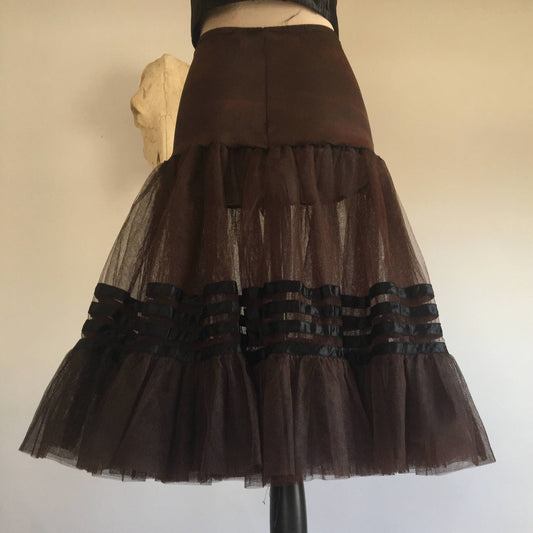 Vintage 1950's Brown & Black Petticoat by Chic Parisienne - Daggers & Dames