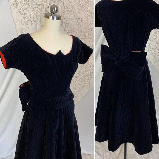 Vintage 1950's Dress | Black Quilted Velvet with Orange Taffeta Lining | Size XXS, XS | Natlynne - Daggers & Dames