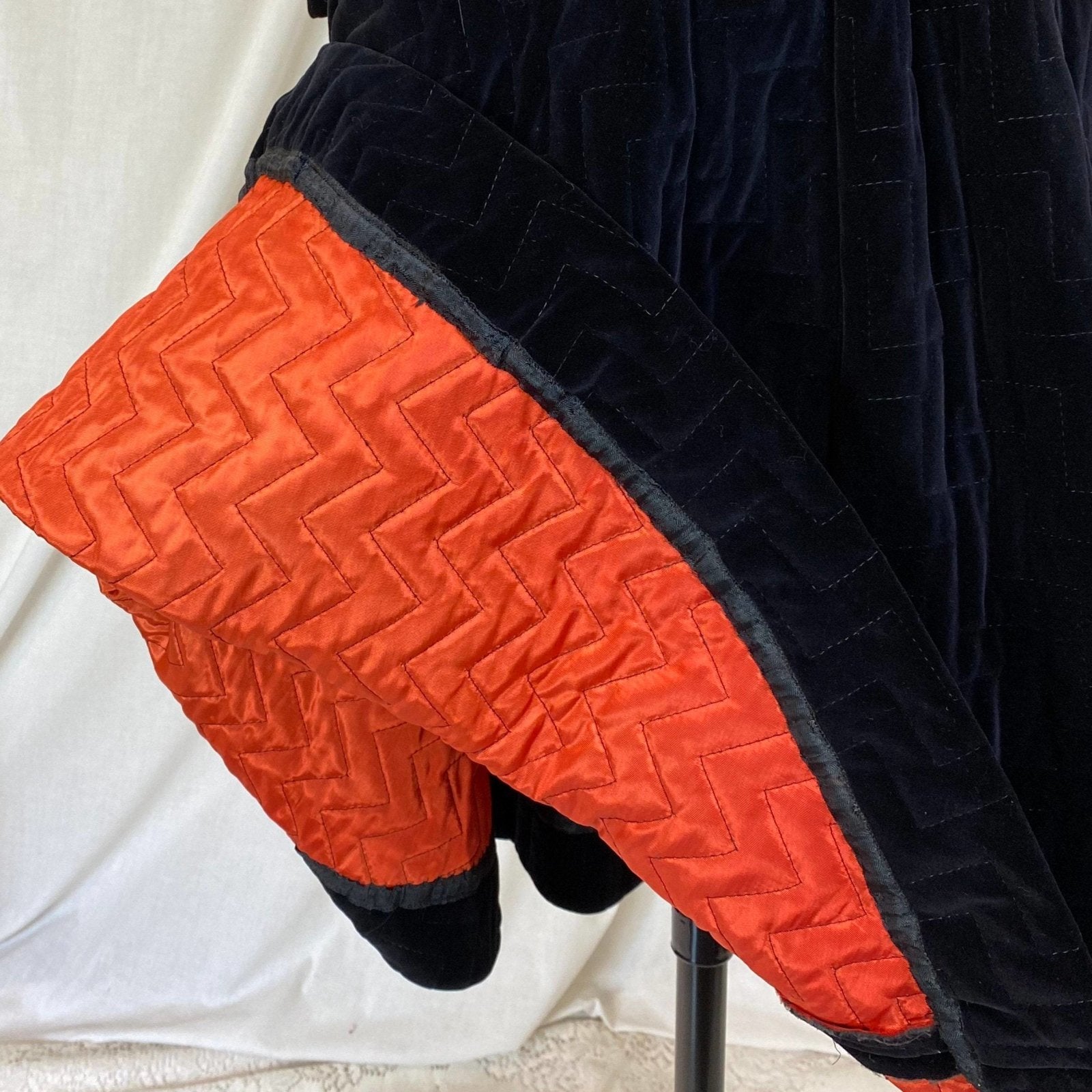 Vintage 1950's Dress | Black Quilted Velvet with Orange Taffeta Lining | Size XXS, XS | Natlynne - Daggers & Dames