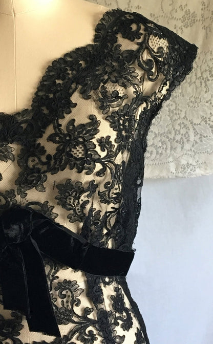 Vintage 1950's Dress | Sheer Black Alençon Lace with Velvet & Bias Cut | Size S - Daggers & Dames