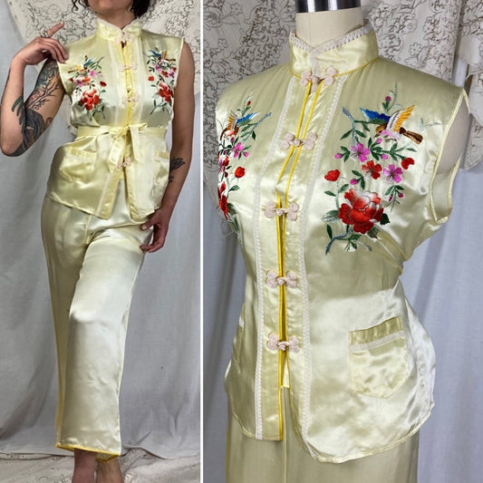 Vintage 1950's Lounge Pajama Set | Pale Yellow Silk with Bold Floral Raised Embroidery & Frog Buttons | Size XS, S, M - Daggers & Dames