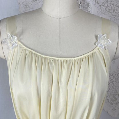 Vintage 1950's Nightgown | Creamy Yellow Nylon with White Chiffon Floral Appliques | Size M, LG | Roger's - Daggers & Dames