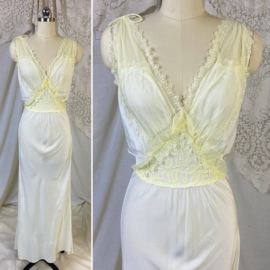 Vintage 1950's Nightgown | Pale Pastel Yellow Rayon with Nylon Chiffon | Size M | Charmode - Daggers & Dames