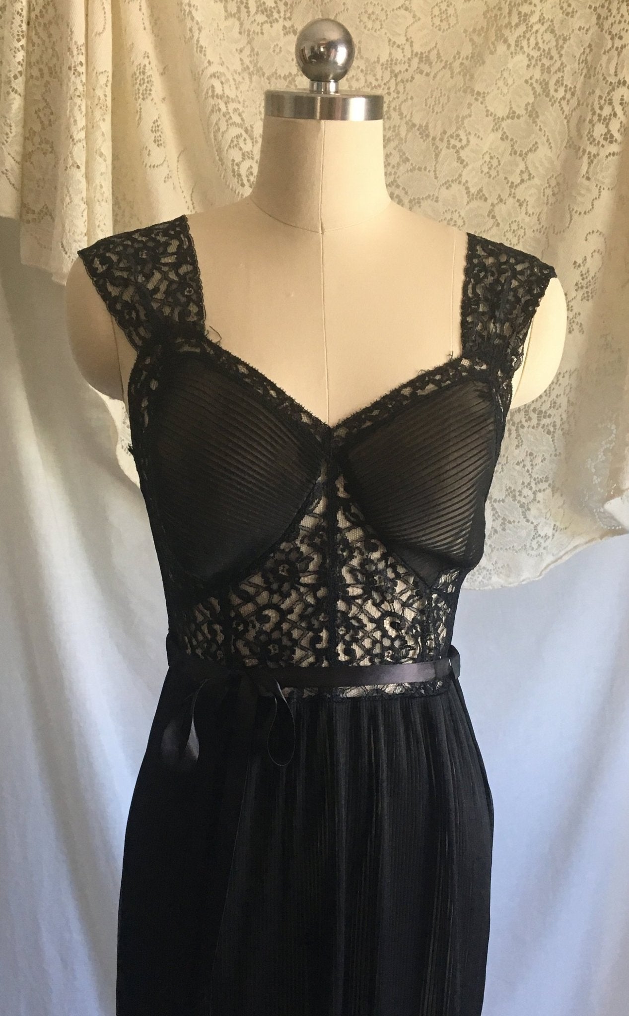 Vintage 1950's Nightgown | Sheer Black Chiffon with Crystal Pleating & Lace | Miss Siren | Size S - Daggers & Dames