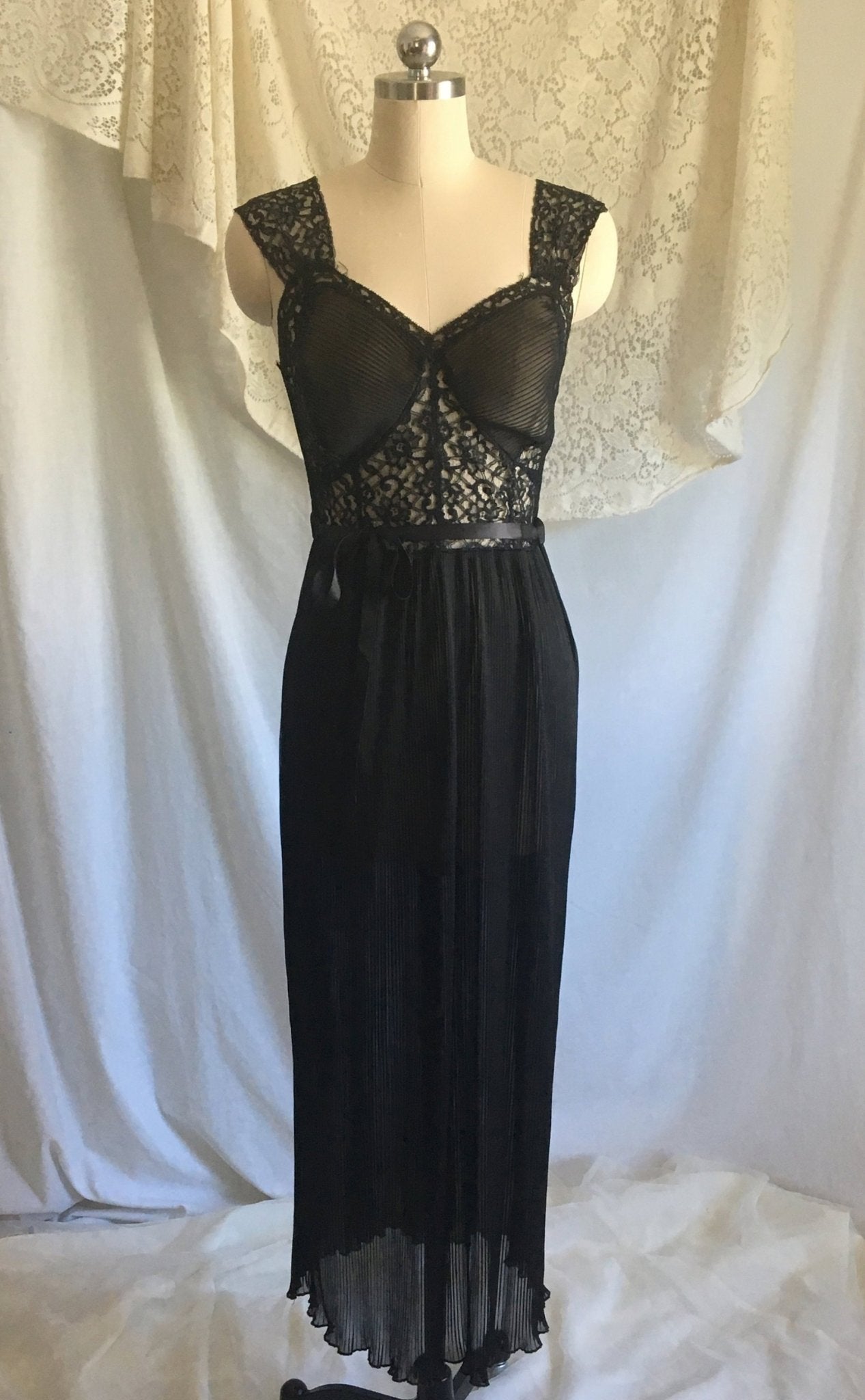 Vintage 1950's Nightgown | Sheer Black Chiffon with Crystal Pleating & Lace | Miss Siren | Size S - Daggers & Dames