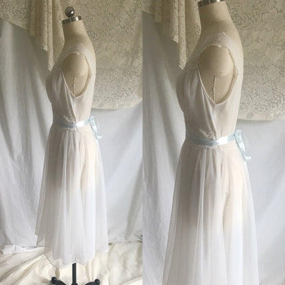 Vintage 1950's Nightgown | White Nylon Chiffon with Lace & Baby Blue Satin Ribbon | Vanity Fair | Size S - Daggers & Dames