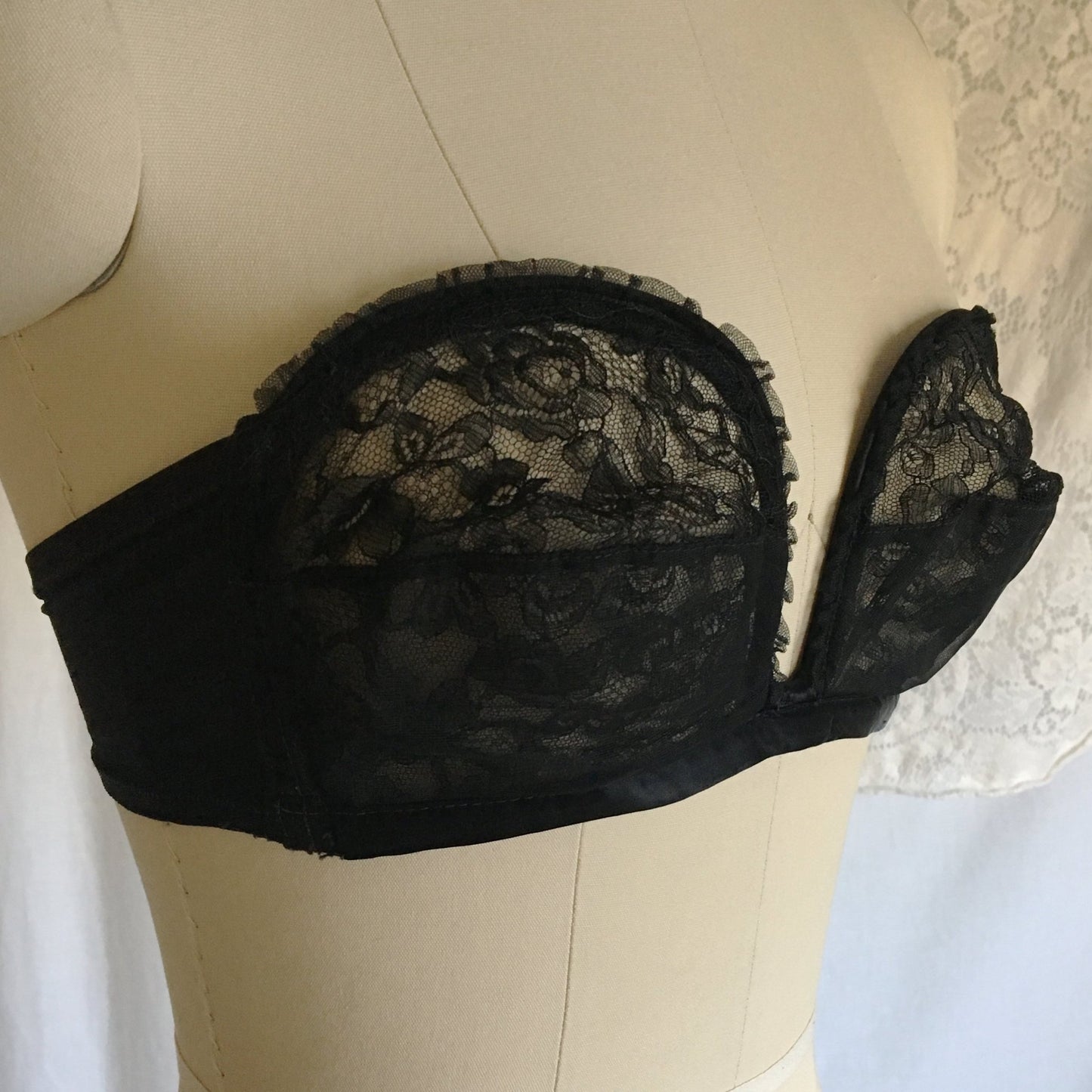 Vintage 1950's Overwire Bra | Black Chantilly Lace with Satin & Ruffles | Lilly of France | Size 34 C - Daggers & Dames