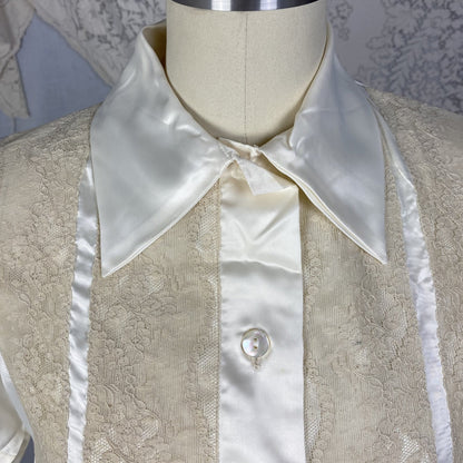 Vintage 1950's Pajama Set | Warm Ivory Rayon Satin with Nude Lace & Shell Buttons | Size S | Mary Jane -Never Worn - Daggers & Dames