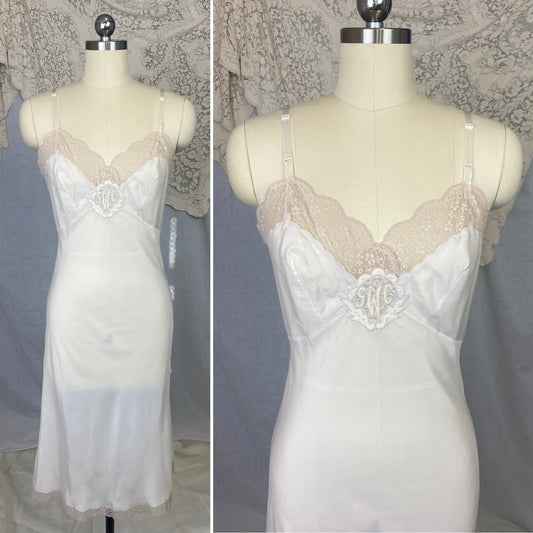 Vintage 1950's Slip | Creamy White Nylon Crepe with Nude Lace & Monogram Applique | Size S, M - Daggers & Dames