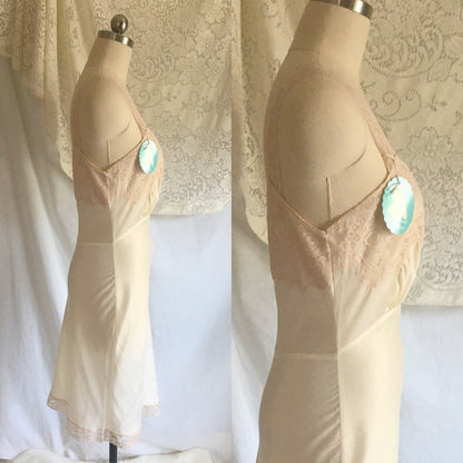 Vintage 1950's Slip | Ivory Dupont Nylon & Blush Pink Lace | New Old Stock | Lady Lynn | Slip Dress | Size SM - Daggers & Dames