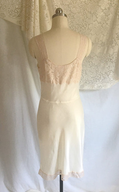 Vintage 1950's Slip | Ivory Dupont Nylon & Blush Pink Lace | New Old Stock | Lady Lynn | Slip Dress | Size SM - Daggers & Dames