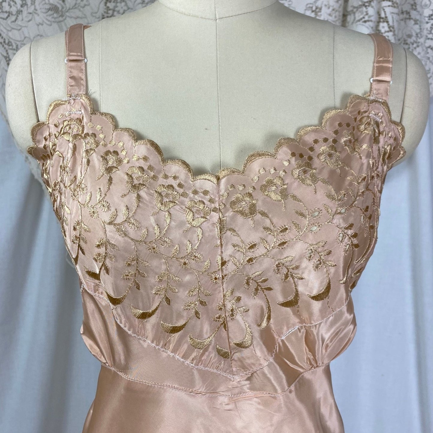 Vintage 1950's Slip | Rich Mauve Acetate with Gold Embroidery & Scalloped Hem | Size LG, XLG | Never Worn - Daggers & Dames