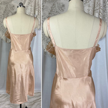 Vintage 1950's Slip | Rich Mauve Acetate with Gold Embroidery & Scalloped Hem | Size LG, XLG | Never Worn - Daggers & Dames