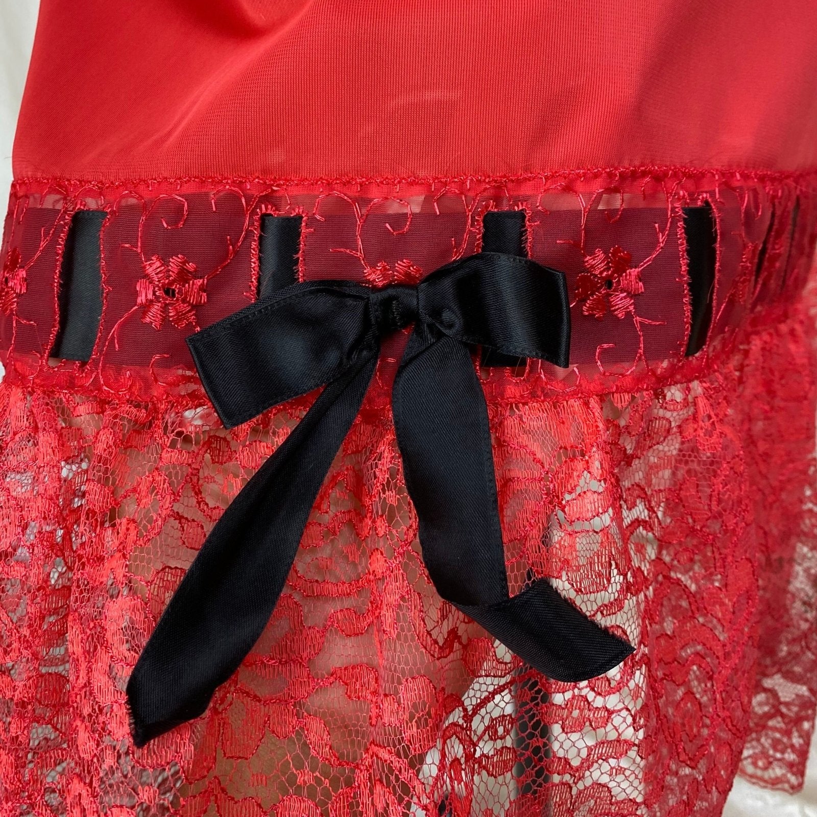 Vintage 1950's Slip | Rose Red Nylon with Lace & Black Satin Bow | Size S, M | Aristocraft - New with Tags - Daggers & Dames
