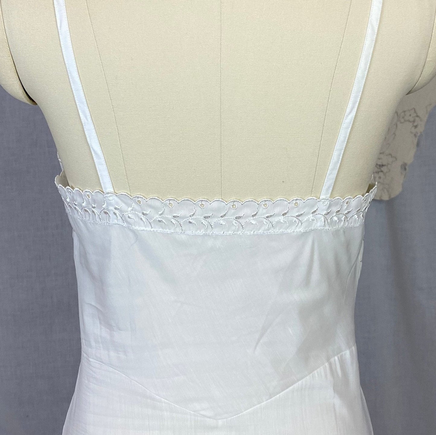 Vintage 1950's Slip | Soft White Nylon Cotton Batiste with Embroidery | Size 34-36 Bust, S/M | Pembrook, New with Tags - Daggers & Dames