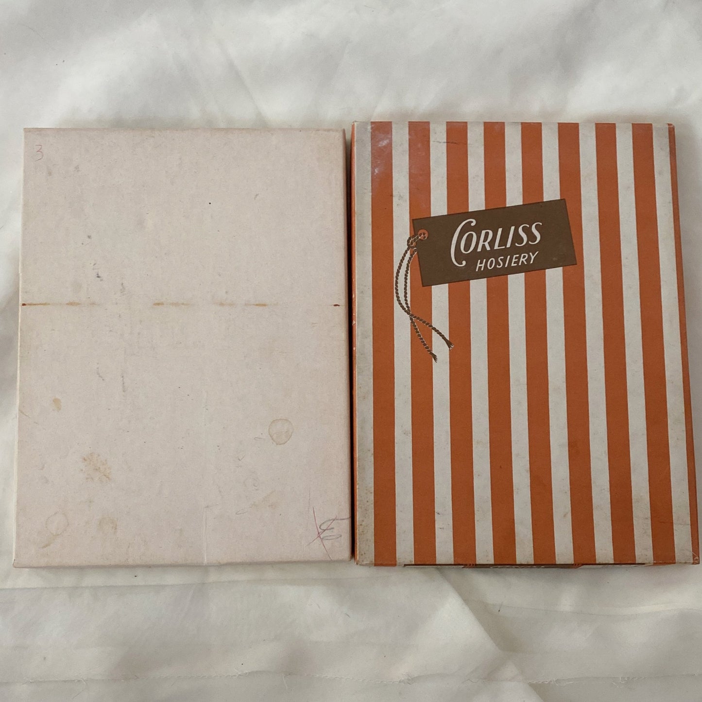 Vintage 1950's Stockings | Full Fashioned Tan Nylon with Exposed Seams & Original Box | Size 8.5, 9 | Corliss Hosiery - Daggers & Dames
