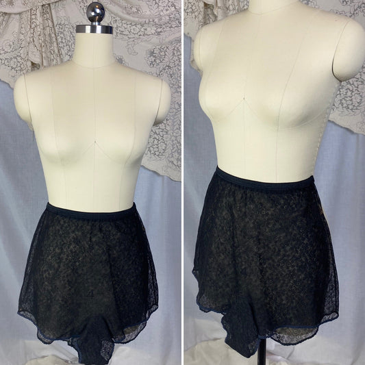 Vintage 1950's Tap Pants | Sheer Black Floral Nylon Lace | Size XS, S | Luxite by Hole Proof - Daggers & Dames