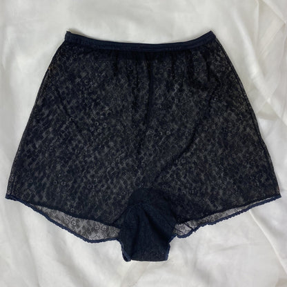Vintage 1950's Tap Pants | Sheer Black Floral Nylon Lace | Size XS, S | Luxite by Hole Proof - Daggers & Dames