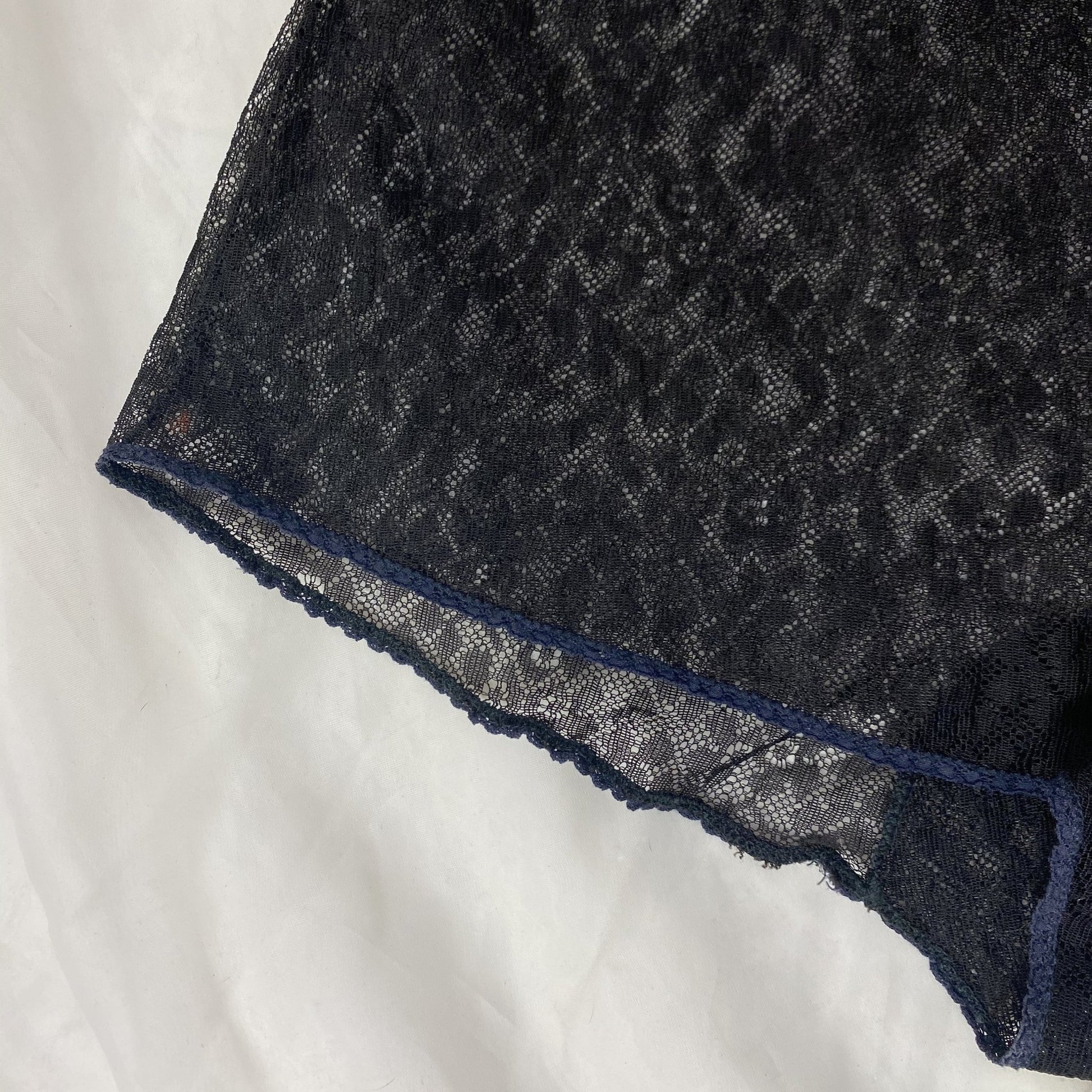 Vintage 1950's Tap Pants | Sheer Black Floral Nylon Lace | Size XS, S | Luxite by Hole Proof - Daggers & Dames
