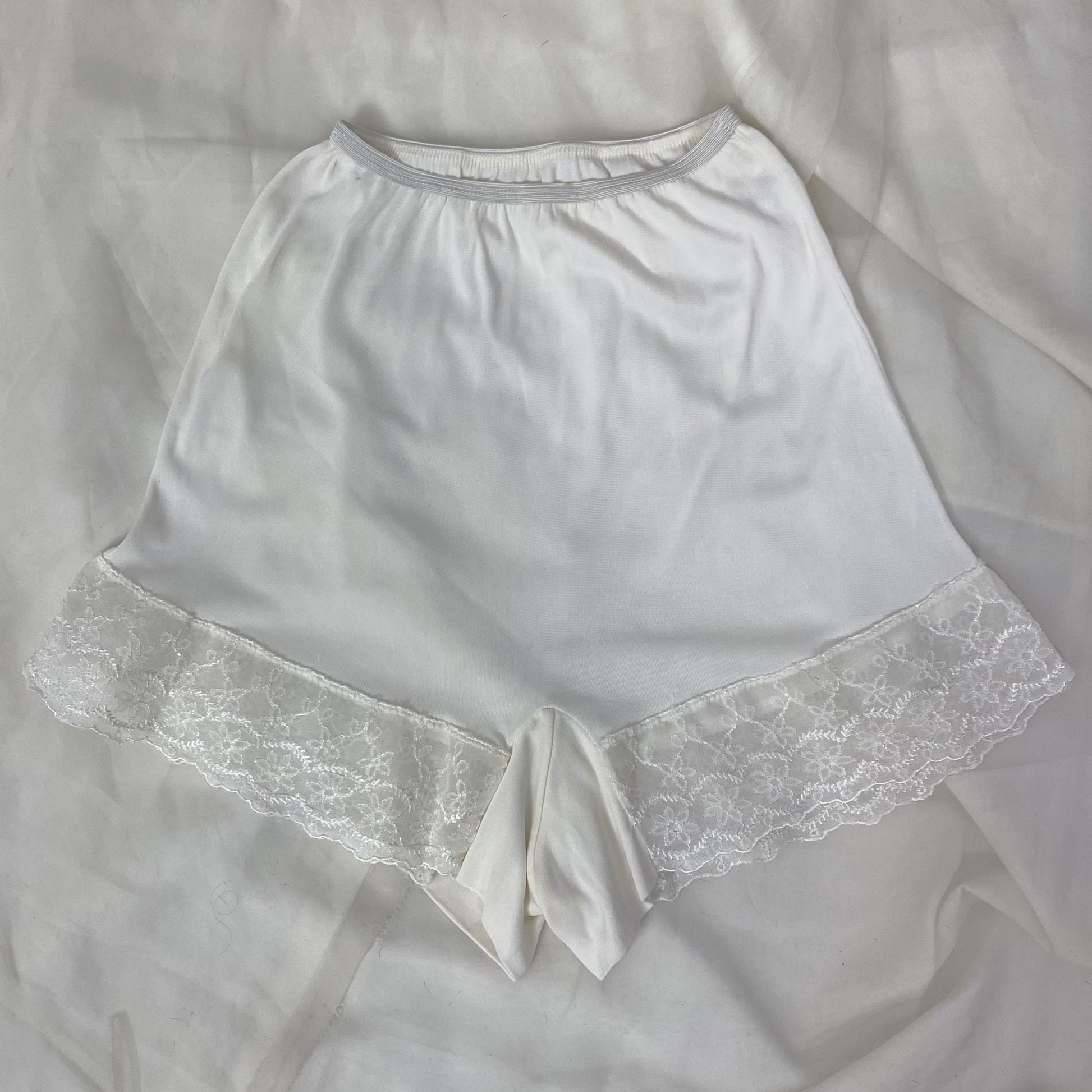 Vintage 1950's Tap Pants | White Acetate with Embroidered Chiffon | Size XS, S | Plymouth - Daggers & Dames