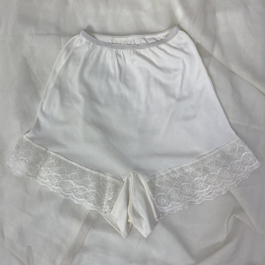 Vintage 1950's Tap Pants | White Acetate with Embroidered Chiffon | Size XS, S | Plymouth - Daggers & Dames