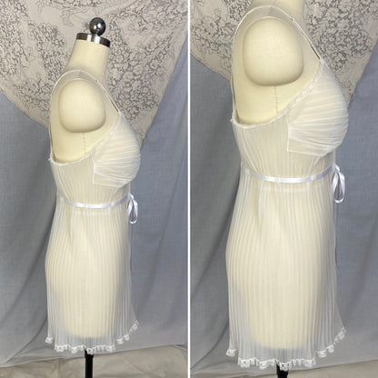 Vintage 1950's Teddy | Sheer White Crystal Pleated Nylon Chiffon with Lace & Satin Ribbon Tie | Size S, M | Vanity Fair - Daggers & Dames