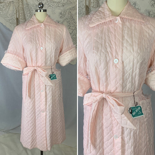 Vintage 1950's Tent Robe | Light Pink Quilted Nylon with Lace | Size Free | Cadillac - New with Tag - Daggers & Dames