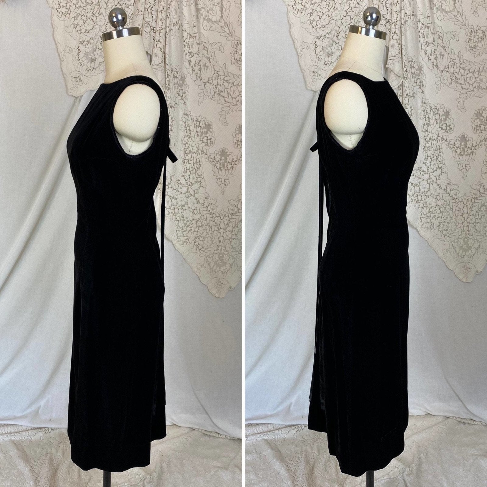 Vintage 1950's Wiggle Dress | Plush Black Velvet with Boatneck & Ribbon Bow | Size XS, S | Parklane Debs - Daggers & Dames